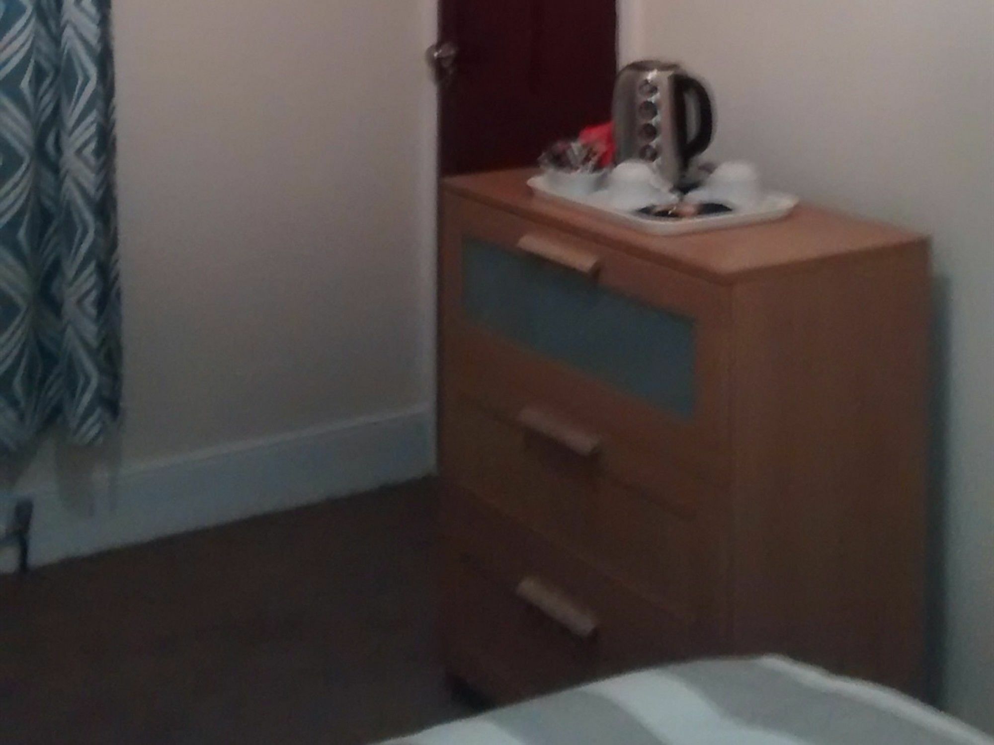 Acton Lodge Guest House Лондон Экстерьер фото